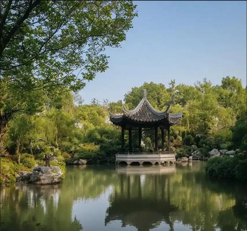 莲湖区山柳餐饮有限公司